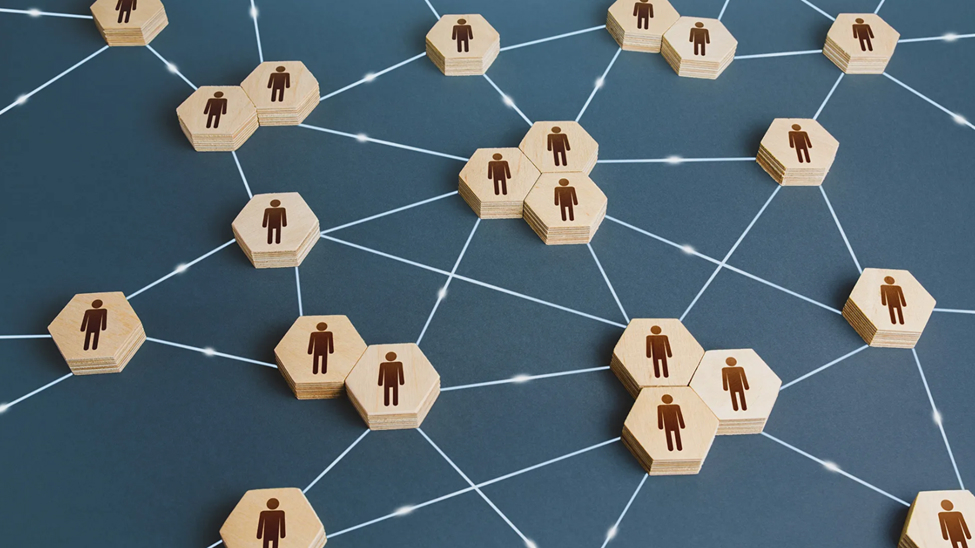 DAOs and Smart Contracts: How Do TheyWork Together?